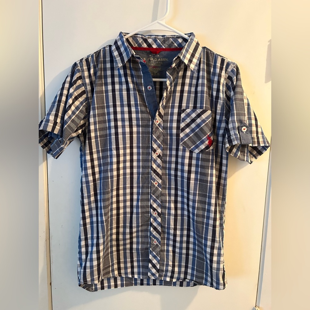 Boys US Polo Assn. short sleeve button down shirt. Sz L (14-16)